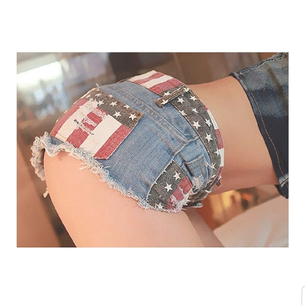 Shorts - Picture 3 of 4